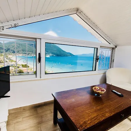 Seaview Apartment